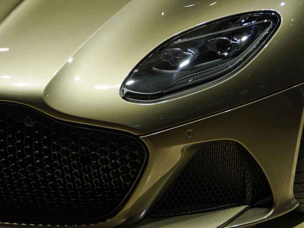 Aston Martin headlight and grill